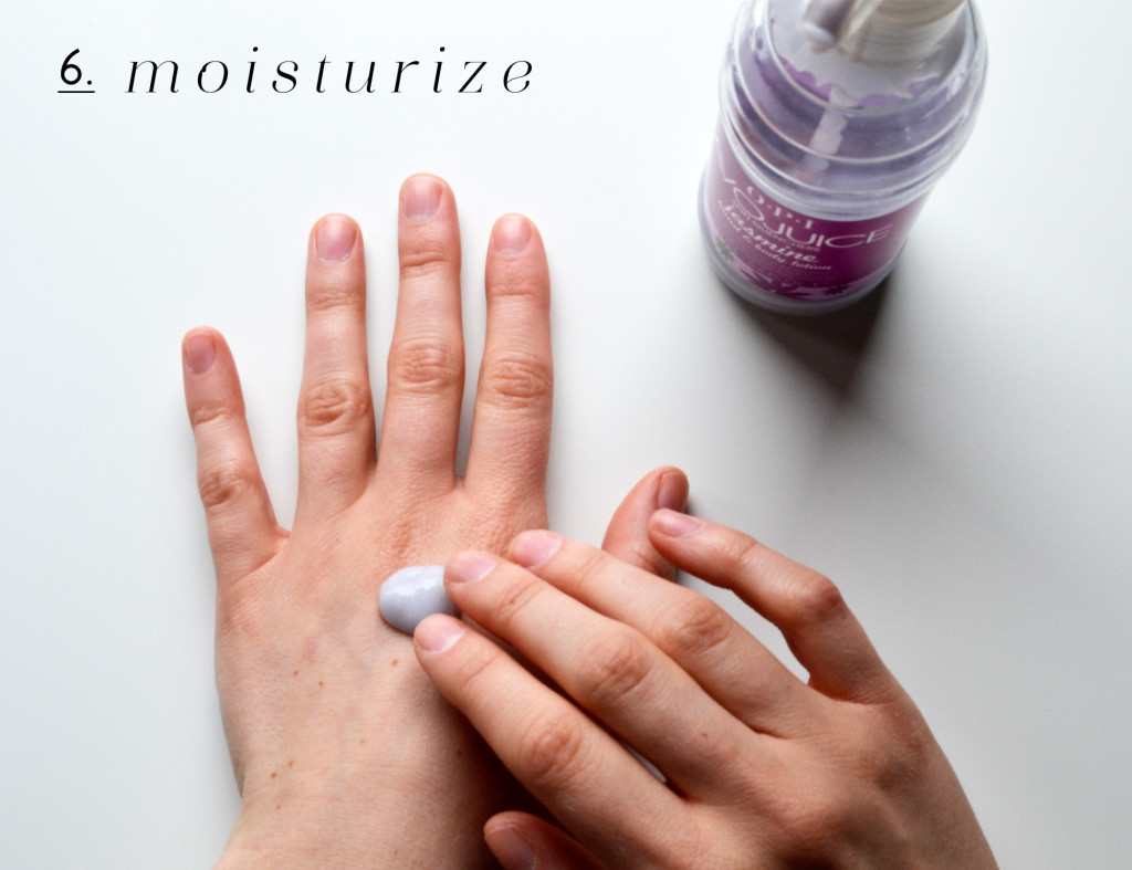 How To Master the At Home Manicure_moisturize